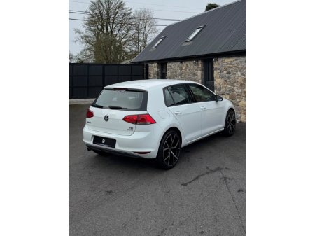 2013 Volkswagen Golf - thumbnail 6