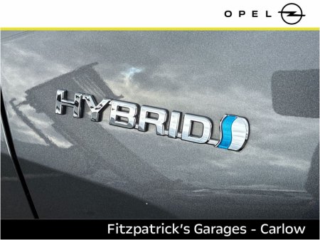 2022 Toyota C-HR 1.8 HYBRID SPORT €24,950