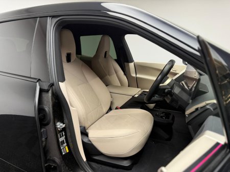 2023 BMW iX - thumbnail 11