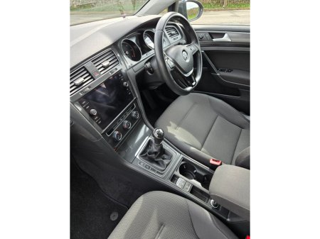 2018 Volkswagen Golf - thumbnail 14