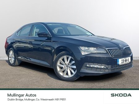 2023 Skoda Superb - thumbnail 1