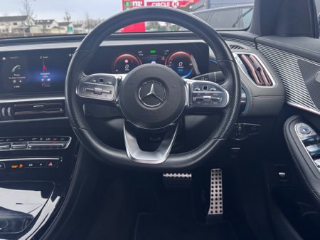 2022 Mercedes-Benz EQC - thumbnail 8