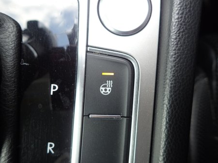 2018 Volkswagen Passat - thumbnail 9