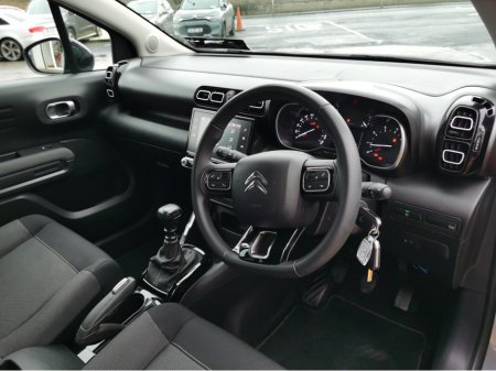 2024 Citroen C3 Aircross PLUS PURETECH 110 thumbnail