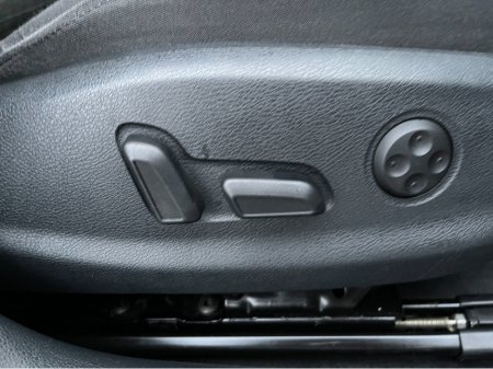 2017 Audi A3 SPORT AUTOMATIC 1.4 PETROL //LOW MILES//HIGH SPEC//ELECTRIC DRIVERS SEAT//HEATED SEATS//KEYLESS ENTRY//ADAPTIVE CRUISE CONTROL//REVERSE CAMERA// €17,950 thumbnail