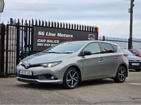 2018 Toyota Auris HYBRID LUNA SPORT AUTO 4DR €16,750