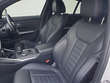 2022 BMW 3 Series - thumbnail 7