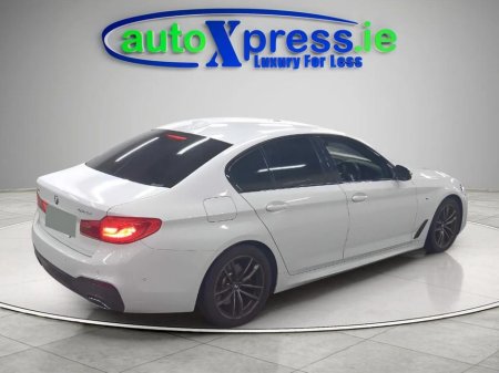 2019 BMW 5 Series - thumbnail 3