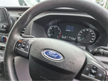 2022 Ford Transit Custom - thumbnail 11