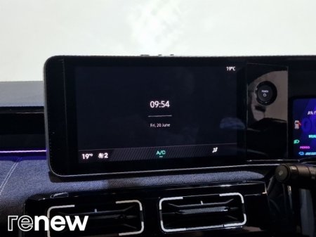 2026 Renault 5 E-Tech Techno 52kWh 150hp €33,495 thumbnail