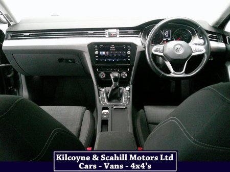 2020 Volkswagen Passat - thumbnail 16