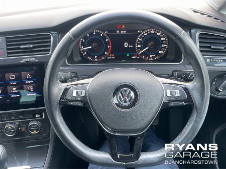 2020 Volkswagen Golf 1.2 TSI AUTO 5DR COMFORTLINE €21,950 thumbnail