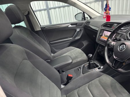 2019 Volkswagen Tiguan - thumbnail 5