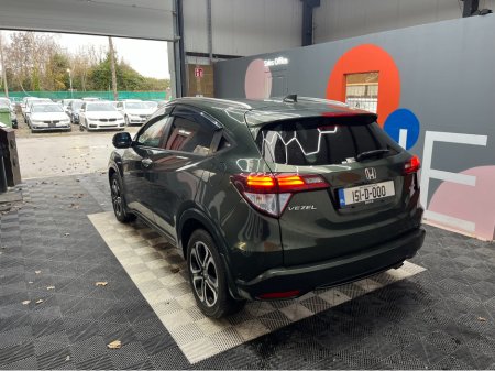 2015 Honda Vezel €15950! 2015 HONDA VEZEL 1.5L HYBRID / 98K KMS / ADAPTIVE CRUISE CONTROL, HEATED SEATS, REVERSE CAMERA & MORE €15,950