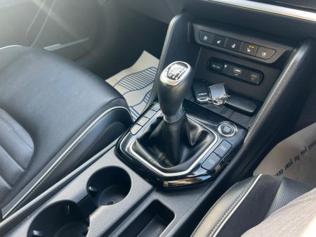 2022 Kia Sportage 1.6 CRDi SCR MHEV 136 ps 6iMT GT Line €29,500 thumbnail