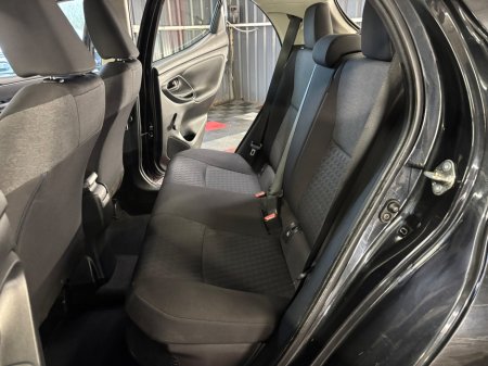 2023 Toyota Yaris 1.5 Hybrid 5Dr Luna €19,950 thumbnail