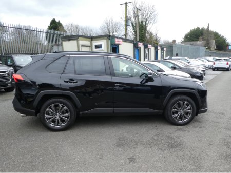 2025 Toyota Rav4 - thumbnail 9