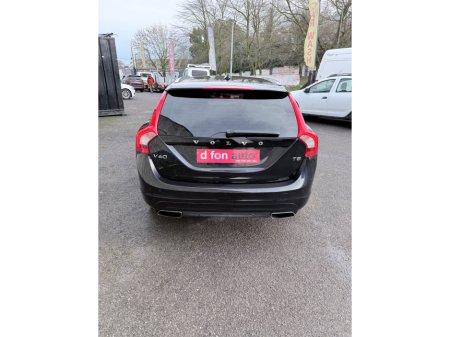 2015 Volvo V60 - thumbnail 10