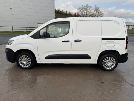 2020 Citroen Berlingo LX 1.5 BLUEHDI 75 650KG M 3 €13,995 thumbnail