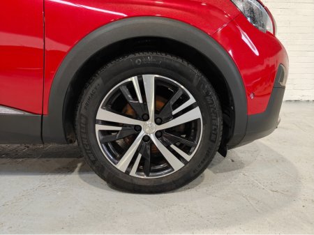 2018 Peugeot 3008 ALLURE 1.2 130 4DR €13,450 thumbnail