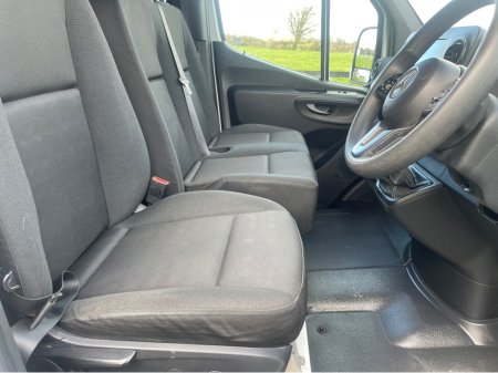 2020 Mercedes-Benz Sprinter - thumbnail 8