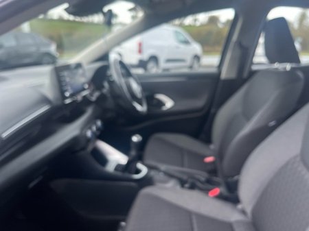 2023 Toyota Yaris 1.0 LUNA 4DR €20,950 thumbnail