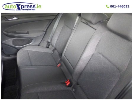 2021 Volkswagen Golf - photo 4