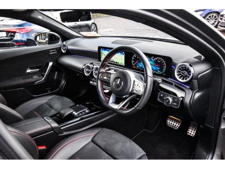 2023 Mercedes-Benz A Class A250e AMG Premium Saloon 215bhp thumbnail