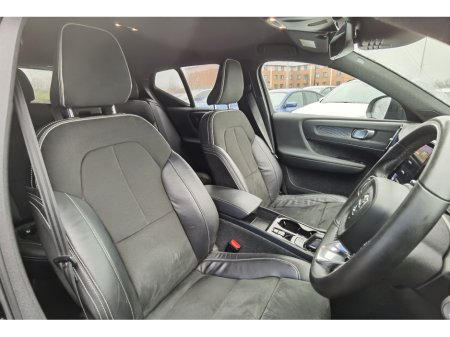 2021 Volvo XC40 1.5 T4 R-DESIGN RECHARGE - FINANCE AVAILABLE - CALL US TODAY ON 01 492 6566 OR 087-092 5525 €24,950 thumbnail
