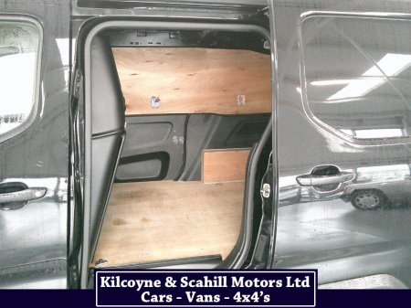 2021 Citroen Berlingo - thumbnail 17