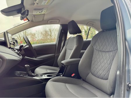 2020 Toyota Corolla - thumbnail 21