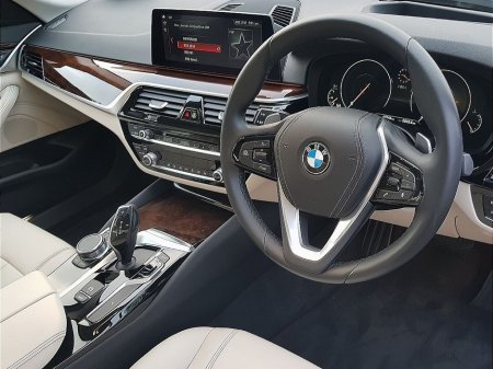 2019 BMW 5 Series 520d SE Auto €29,995 thumbnail