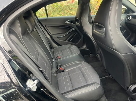 2016 Mercedes-Benz A Class 160 D URBAN 5DR AUTO €14,750 thumbnail