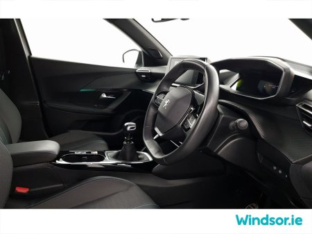 2023 Peugeot 2008 1.2 Puretech 100bhp Allure €25,995 thumbnail