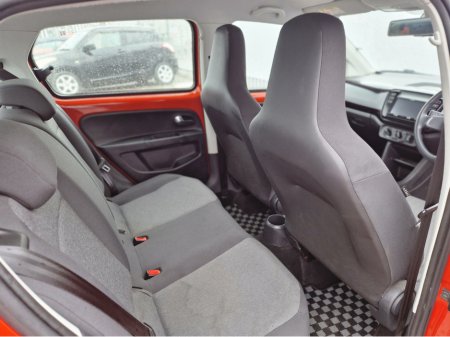 2016 Volkswagen up! 1.0 PETROL AUTO €9,995 thumbnail