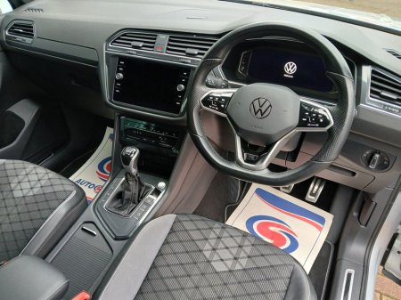 2023 Volkswagen Tiguan 2.0 TDI 150HP R-Line, Silver Met, FSH, 1 owner, 72km. €41,500 thumbnail