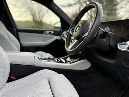 2024 BMW X5 - thumbnail 8