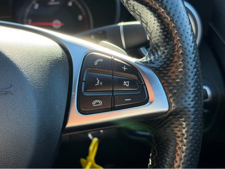 2016 Mercedes-Benz C Class - thumbnail 20