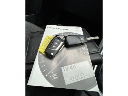 2014 Toyota Auris - thumbnail 13