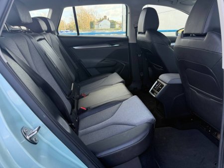 2023 Skoda Enyaq - thumbnail 8