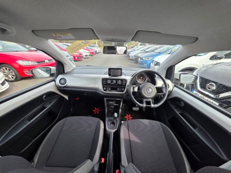 2015 Volkswagen up! - thumbnail 9