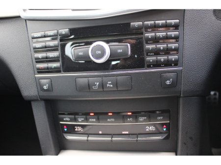 2010 Mercedes-Benz E Class E SERIES CDI BLUE EFFICIENCY SPORT 4DR AUTO €7,995 thumbnail