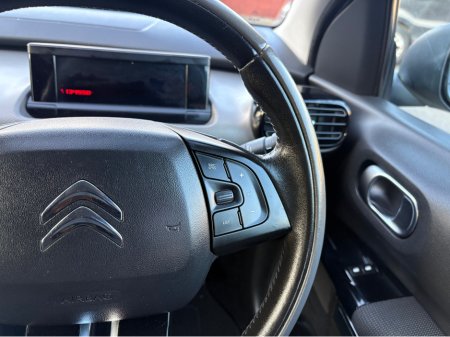 2017 Citroen C4 Cactus - thumbnail 21