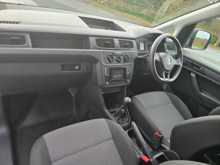 2018 Volkswagen Caddy - thumbnail 11