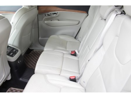 2019 Volvo XC90 - thumbnail 23