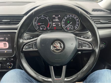 2018 Skoda Superb - thumbnail 19