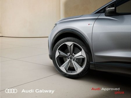 2025 Audi Q4 e-tron - thumbnail 6