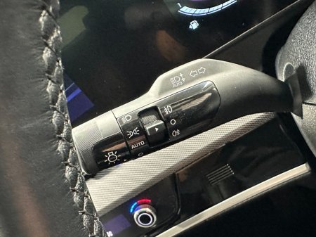 2025 Kia Sportage - thumbnail 16