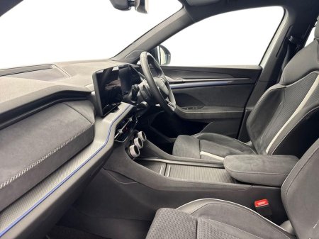 2025 Skoda Kodiaq - thumbnail 2