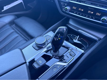 2019 BMW 6 Series 6 Series GT M SPORT PANORAMIC SUNROOF €33,495 thumbnail